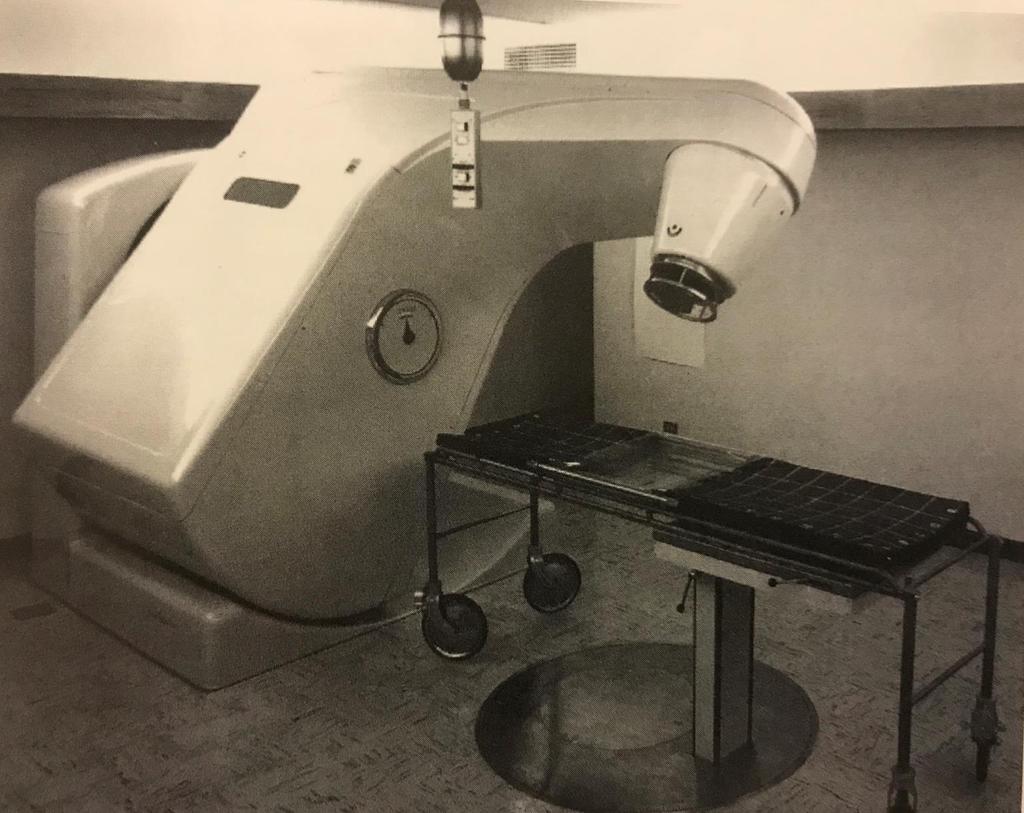 1950S AND 1960S VARIAN First Model of Linear Accelerator