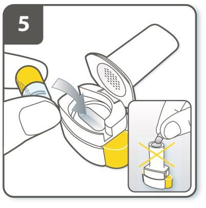Insert capsule: Place the capsule into the capsule chamber. Never place a capsule directly into the mouthpiece.