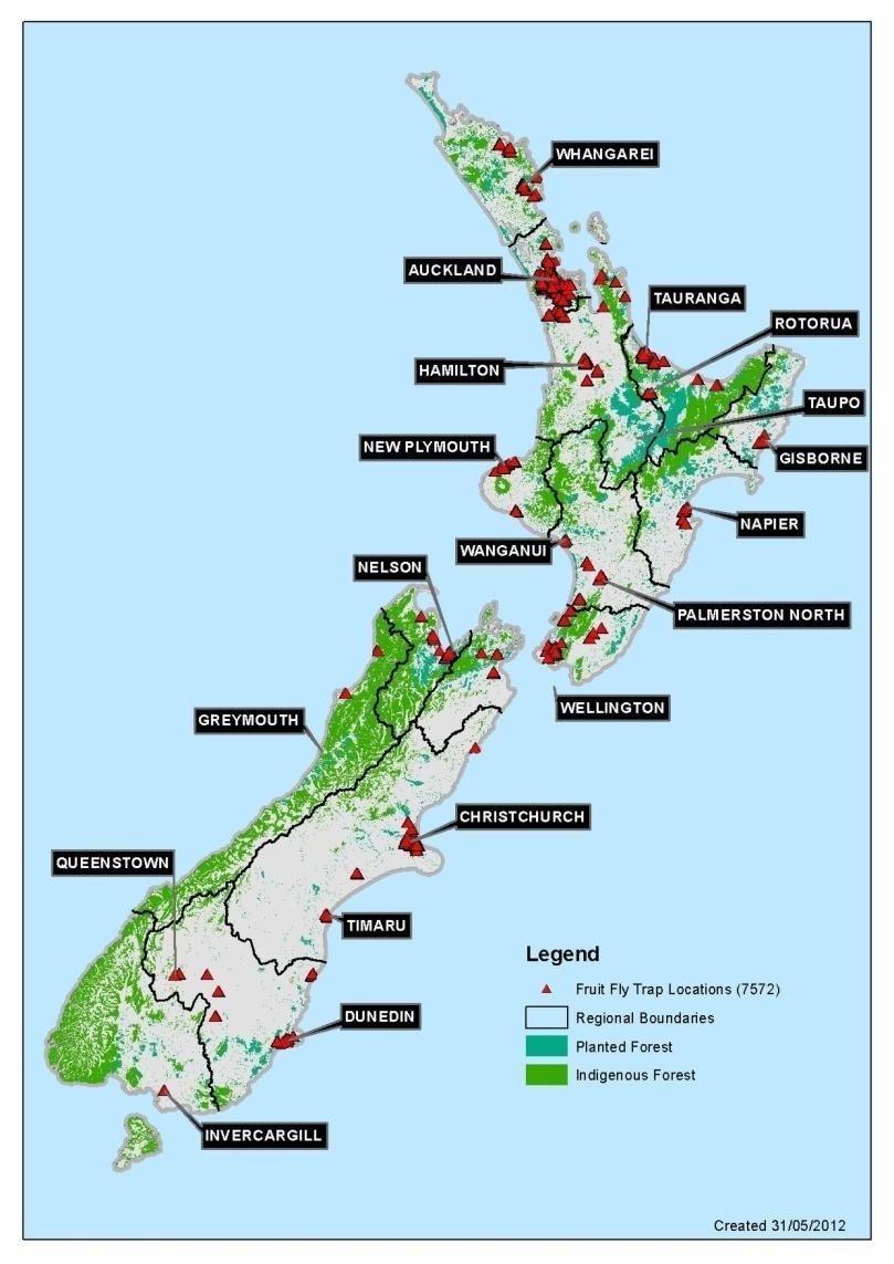 Surveillance trap deployment Nationwide 7572 fruit fly traps in NZ 3 lure types Trimedlure/capilure (Medfly) 400 m spacing (~8 traps/km 2 ) Cuelure (QFF and