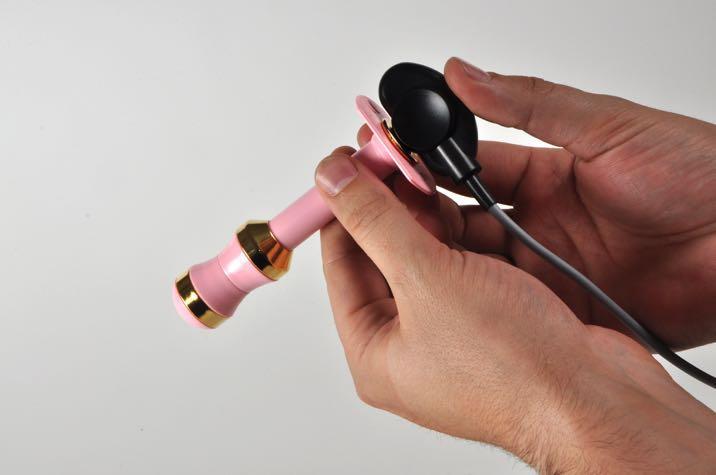 PERIPROBE - V2ST Smart connection vaginal probe for perineal reeducation by electrical stimulation or EMG biofeedback PERIPROBE The particular constructive shape, in addition to ensuring perfect