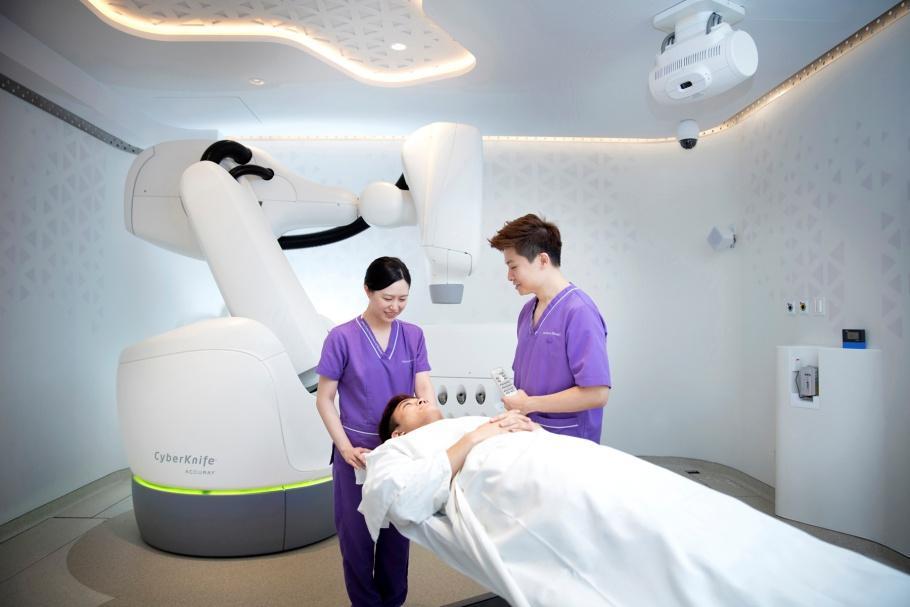 5) The new model CyberKnife M6 features the unique Multileaf Collimator (MLC) technology, which