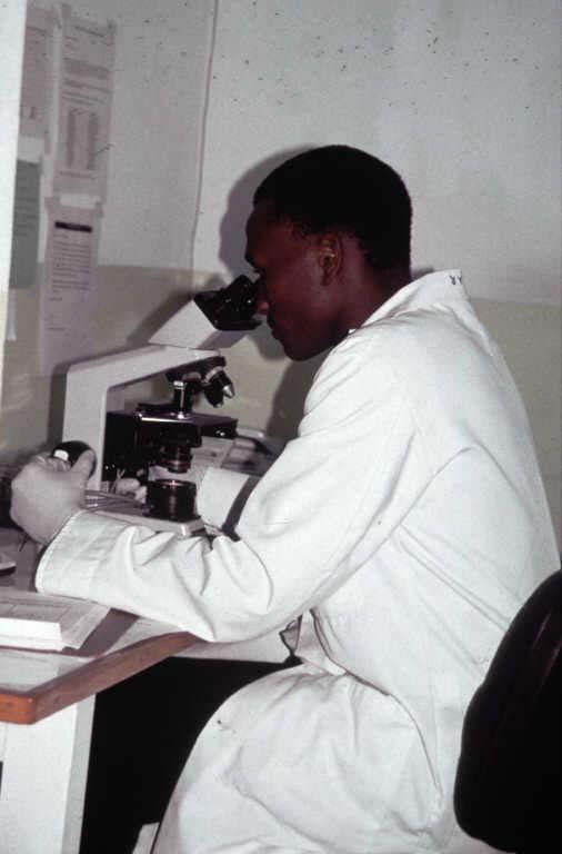 Malaria diagnosis Thick film considered gold standard for detection of parasites (10µl of blood) Thin film for species identification Exam