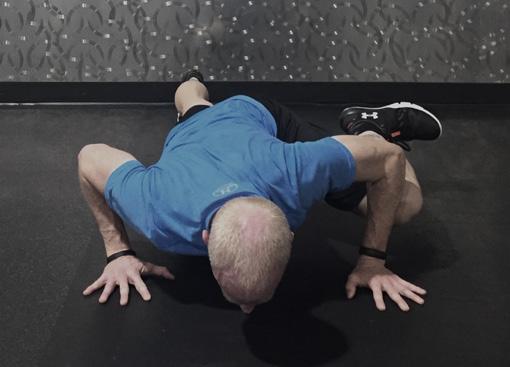 PUSH-UP SPIDERMAN PUSH-UP INVERTED PRESS TO