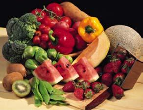 Vitamins - 21 Vitamin C Food Sources A number of fruits and vegetables contain good amounts of vitamin C.