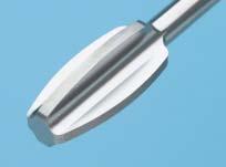 Use the ALIF disc shavers/excisors for thorough removal of disc material and cartilaginous