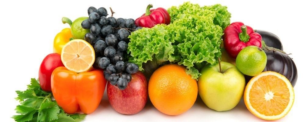 The Benefits of Fiber: Slows digestion, so you feel full longer Helps lower blood sugar levels Lowers blood cholesterol levels Dilutes harmful substances in the colon Prevents constipation Reduces