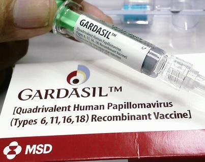 HPV vacination 2 Quadrivalent vaccine (HPV types 6, 11, 16 18) 99% efficacy against genital warts high efficacy against cancer (cervical, vulva vagina and anus) Schedule 0, 2, 6 months Bivalent