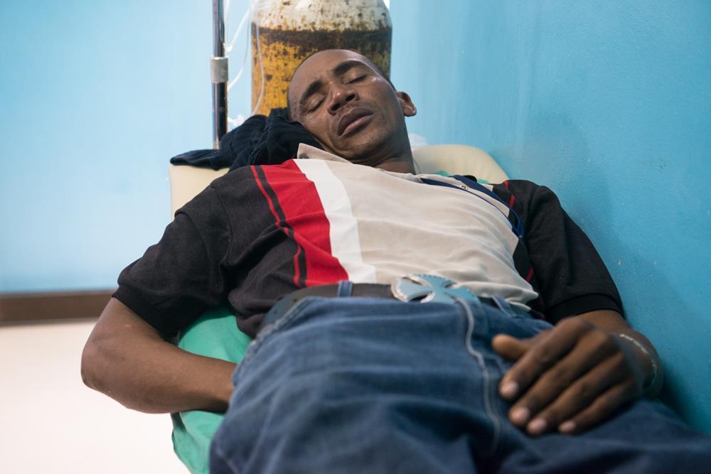 Rest, hydration and acetaminophen There is no specific treatment or vaccine for chikungunya.