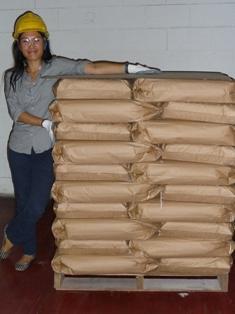 Average cost of vitamin and mineral premix to fortify 1 metric ton One metric ton of wheat flour is about 2,200 pounds or 1,000 kilograms, as pictured here. FFI photo.