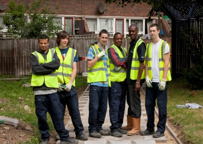 What we do We provide : free courses that provide practical work experience and careers advice. free OCN accredited courses in practical and professional construction skills.