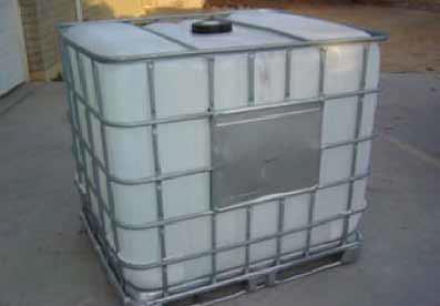 AGITATE THE PRODUCT BEFORE REPACKAGING 275 Gallon Containers IBC (1040 Lt) The tote offers the greatest possible volume in the minimum of space.