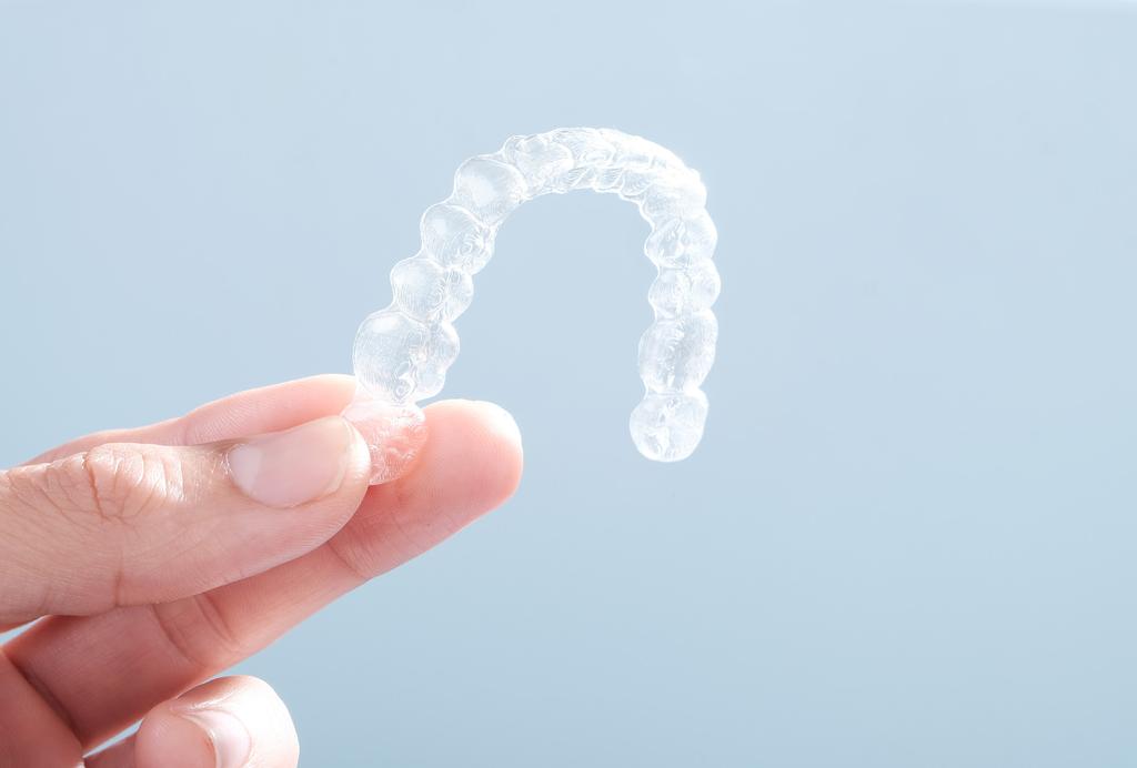 How do I look after my clear aligners? Clear aligners can achieve fantastic results if you are disciplined and follow your orthodontist s guidance.