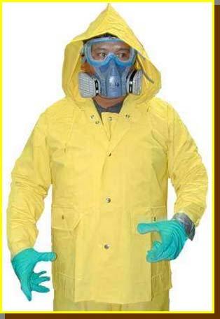 Risk Factors Clothing Type and Amount Clothing traps body heat and inhibits perspiration Especially: Personal protective equipment