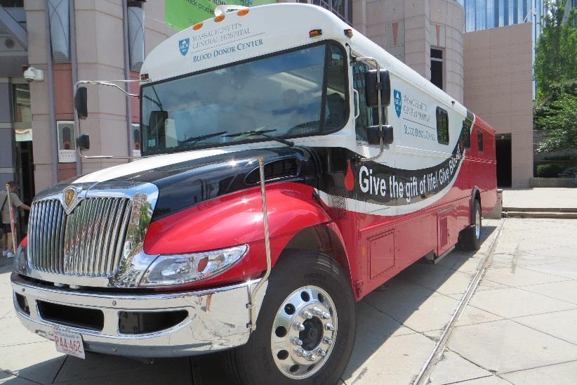 The Bloodmobile MGH s Bloodmobile is a self-contained and self-supporting donor center.