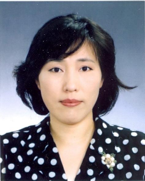 Dr. Donghee Han is Secretary General of Research Center for Anti-aging Technology Development.