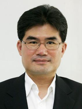 Hee Joo CHOI Deputy Minister for Aging Society and Population Policy Ministry of Health and Welfare Republic of Korea Personal data Name Hee Joo CHOI Date of birth October 3, 1965 Academic Background