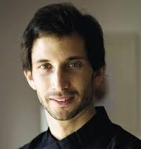 Chef José Avillez was born in Lisbon on 24 October 1979. He is a Portuguese chef and entrepreneur.