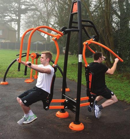COMBO CHEST PRESS & PULL-DOWN EXERCISER COMBO The Agility Bench has been