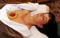 Hrid Vasti (Local heart treatment) This is a special treatment in which the hot medicinal oil is kept on the pectoral area.