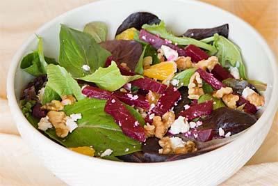 Beet and Orange Salad with Walnuts and Feta Cheese Ingredients Salad 4 cups mixed baby lettuce 1-15 ounce can sliced beets 1 small fresh orange, peeled, divided into segments and cut in half 2 ounces