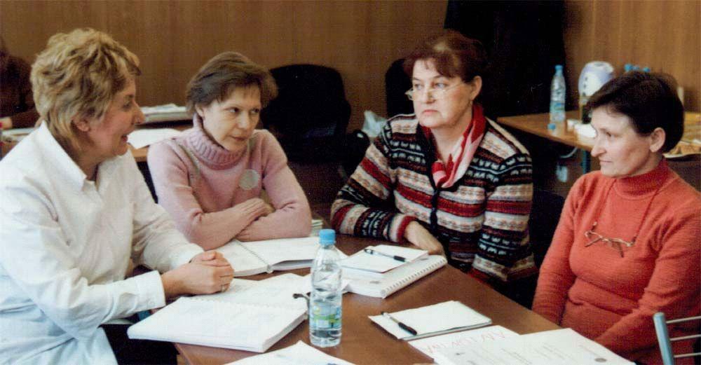 in Central Asia. Knowledge Hub in Review Russia These events were hosted by the Knowledge Hub or affiliated centers in March May, 2010 March 22-24 Training on HIV/AIDS Palliative Care for Nurses, St.