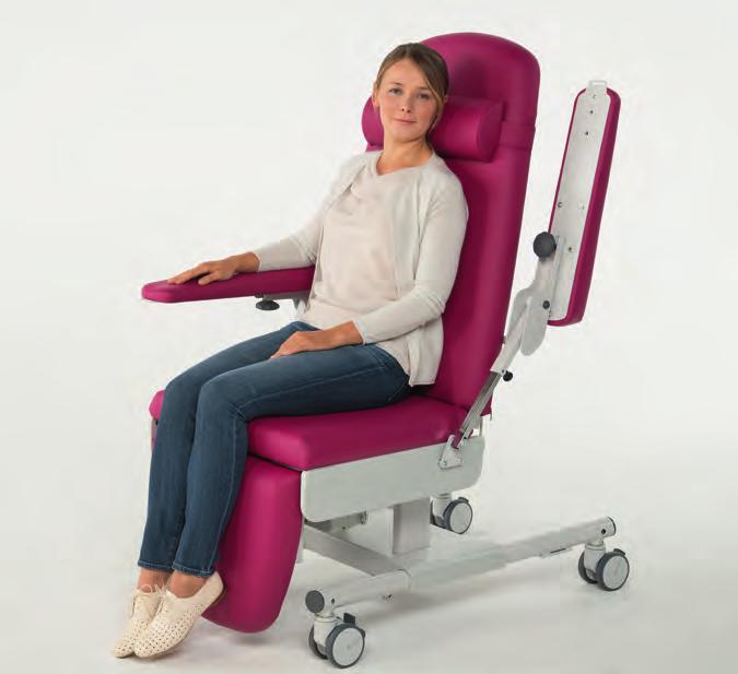 Furthermore, the armrests are also setting standards for patient-friendly positioning.