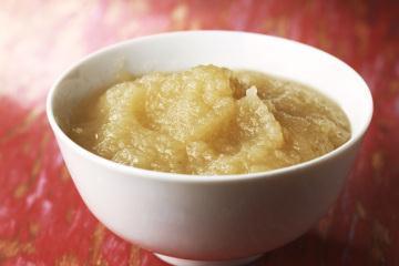 HEALTHY SUBSTITUTIONS - OILS Applesauce for Oil, Butter or Sugar Mashed