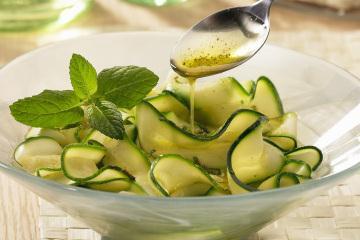 HEALTHY SUBSTITUTIONS - VEGETABLES Zucchini Ribbons or Spaghetti Squash for Pasta Pureed Potato or cauliflower for Cream to Thicken Soup Use a