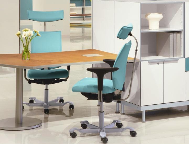 HÅG s signature BalancedMovementMechanism lets you sit balanced above the chair s tilting point, allowing you to use your feet to guide the chair s movement and tilt angle.