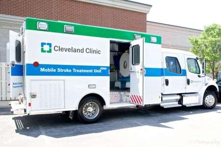 Mobile Stroke Treatment Unit: Diagnosis and Emergency Care Don t wait for the patient to go to ER Bring the CT
