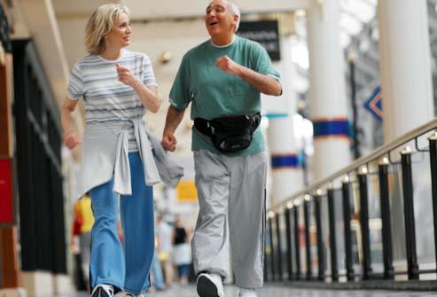 Regular aerobic exercise reduces blood pressure and helps prevent bone loss. Healthy Body, Healthy Heart Aerobic exercise helps build a healthy body and a stronger heart.