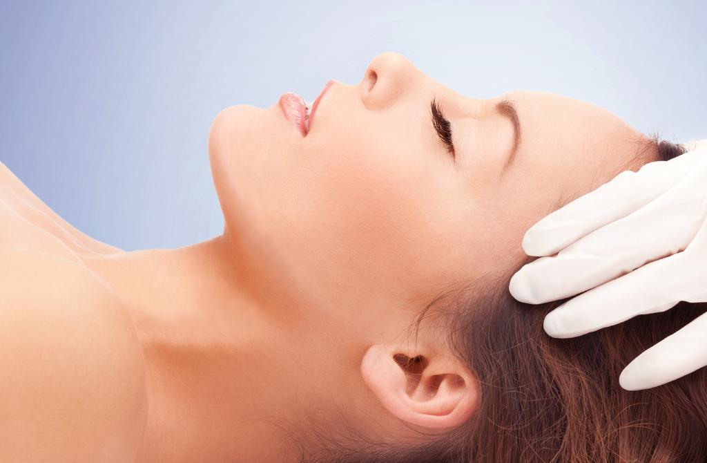 Is an excellent and effective cosmetic technique to lift and tighten sagging skin tissues. It re-defines facial contours and induces collagen production.