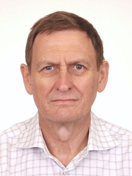 Robert is a member of the Australian National Advisory Council on Alcohol and Drugs, member of the Cochrane Alcohol and Drug Group editorial board and the WHO Expert Advisory Panel on Drug Dependence