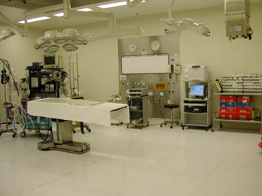 OR Room Large Room for multiple surgery - for X-ray Machine X Ray film viewer Compress air