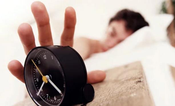 Sleep Hygiene 5. Don t Be a Nighttime Clock-Watcher (turn the clock face away from you) 6.