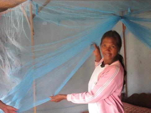 M&E And support of in country M&E (postcampaign surveys, etc 50 40 30 20 10 0 Number of insecticide treated nets procured by UNICEF, 2000-2015 43 25 26 29 17 18 20 23 18.3 26 22.