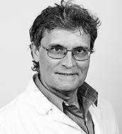 Professor László Hangody, MD, PhD, DSc Uzsoki Hospital, Budapest, Hungary Inventor of the Mosaicplasty Osteochondral Autograft Technique The long-term quantitative MRI data of cartilage repair volume