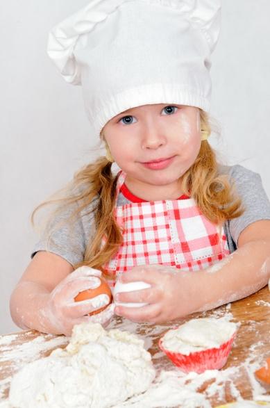 3 Developing Good Eating Habits in Children To learn about nutrition, children should be involved with actual food not simply answer questions in workbooks or sing songs about vegetables.