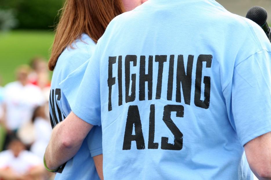 fight to cure and treat ALS through global cutting-edge research, and to empower people with Lou Gehrig s disease and their families to lead fuller lives by providing them with