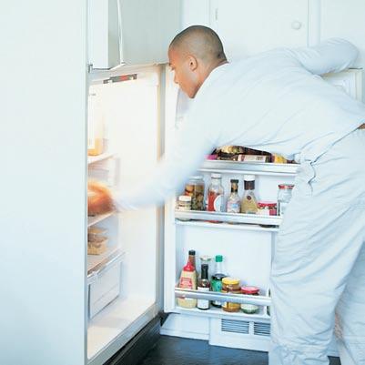 Department of Agriculture s Food Safety and Inspection Service, refrigeration at 40 F or below is one of the most effective ways to reduce risk of foodborne illness.