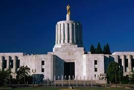 Oregon Medicaid shortfall Traditional budget balancing: 1. Cut people from care 2. Cut provider rates 3. Cut services 4 th way: Change how care is delivered.