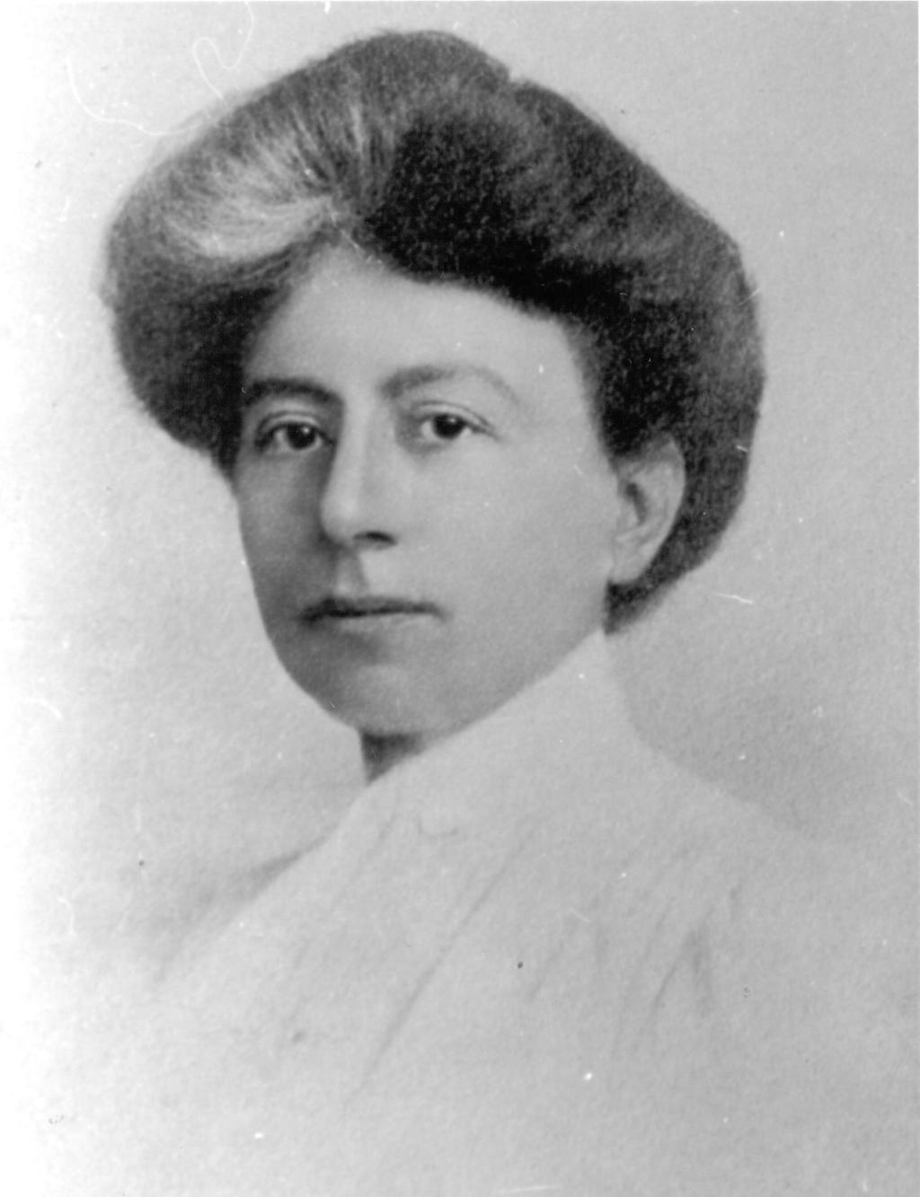 Margaret Floy Washburn The first woman to receive a Ph.