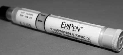 American Academy of Allergy, Asthma and Immunology Board of Directors. The use of epinephrine in the treatment of anaphylaxis. J Allergy Clin Immunol 1994;94: 666-8. 4.
