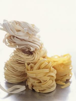 Carbohydrate Healthy carbohydrate choices for recovery: Breads and cereals Rice, pasta, noodles, cous-cous Starchy