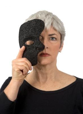 THE MASKS OF HEARING LOSS (BLUFFING 101)