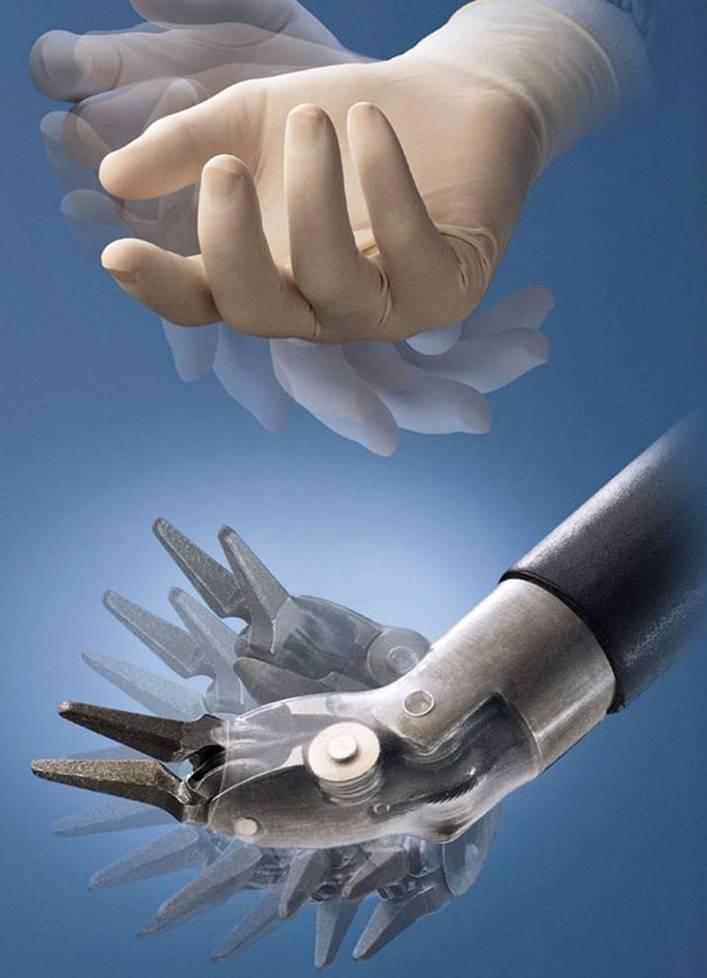 Da Vinci Surgical System Human hand