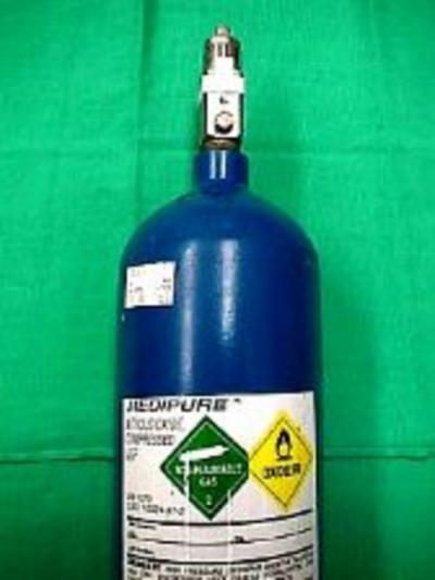 Figure 8 Figure 9 Nitrous oxide is stored in blue cylinders (This is the case in the USA.