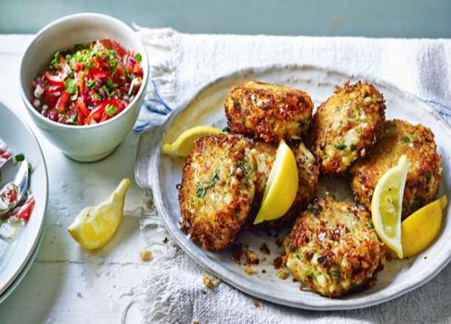 Task 5 You must ensure your work in Tasks 5a, 5b and 5c address assessment criteria 2.1, 2.2 and 2.3. You can refer to the assessment criteria at the end of the Tasks. Here is a recipe for Fish Cakes.