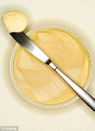 saturated fats by the additin f hydrgen. Peanut butter and sme margarines are hydrgenated t prevent lipids frm separating ut as il.