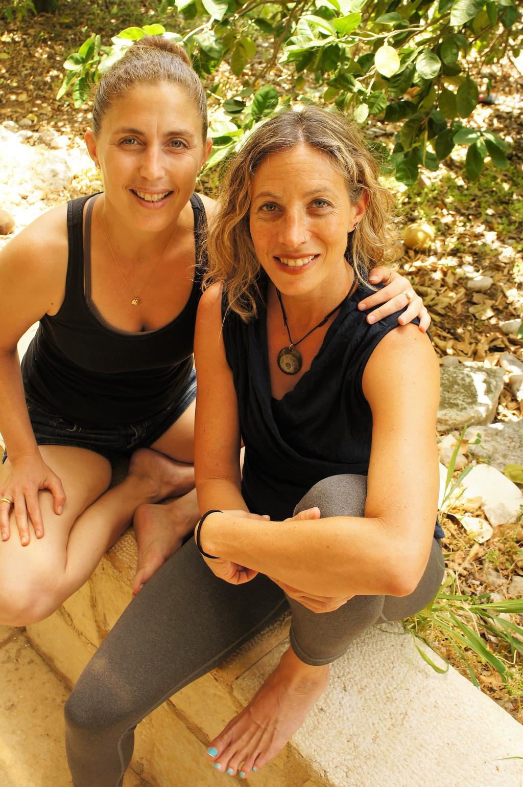 She graduated from a 200hour teacher-training course with Kinneret Yoga and then went on to complete a 480-hour course with Yael Ziv in Tel Aviv University.